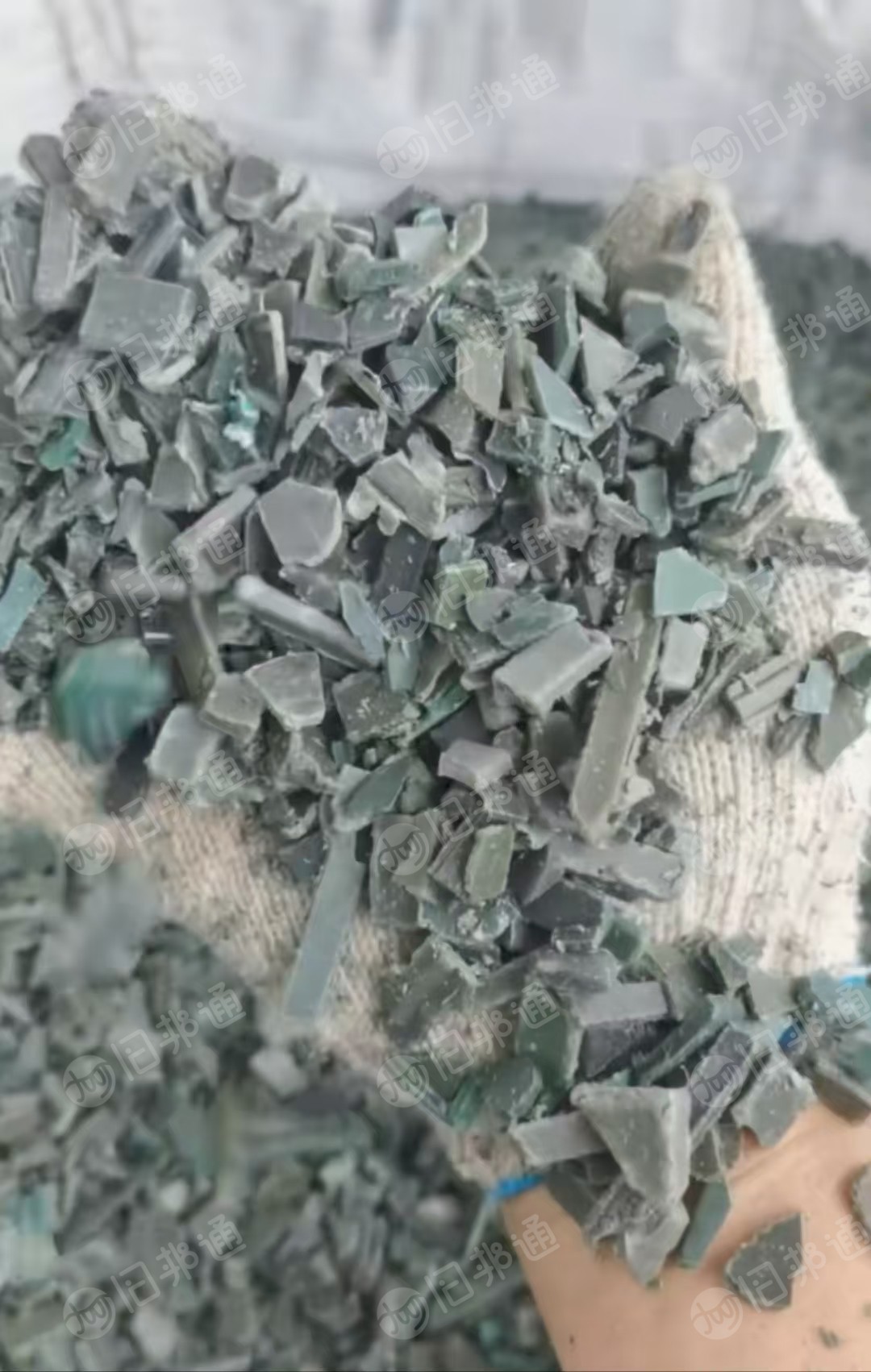 出售越南芒果筐破碎料，沉底PP水果筐破碎料