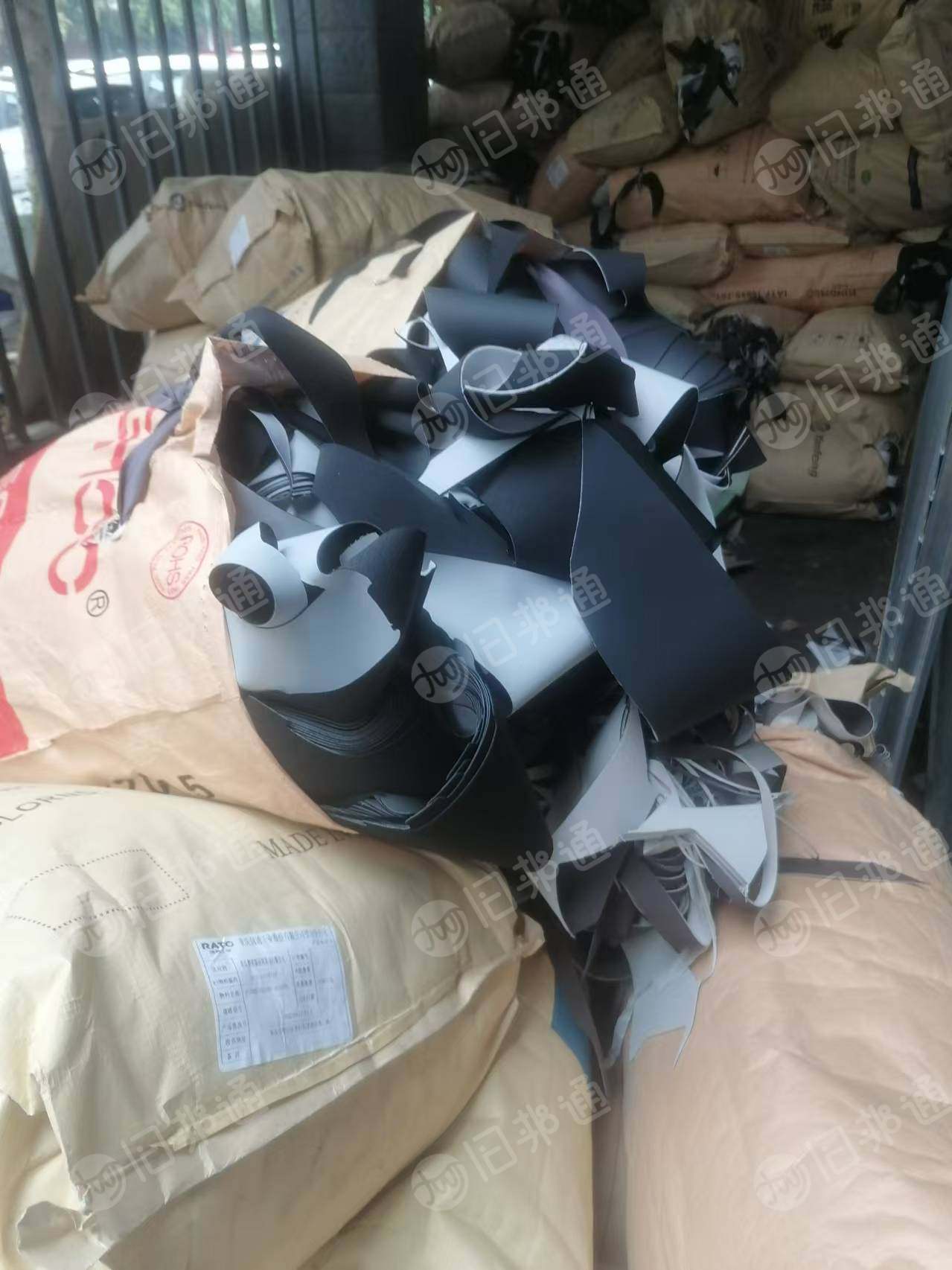 长期出售pvc汽车内饰边角料
