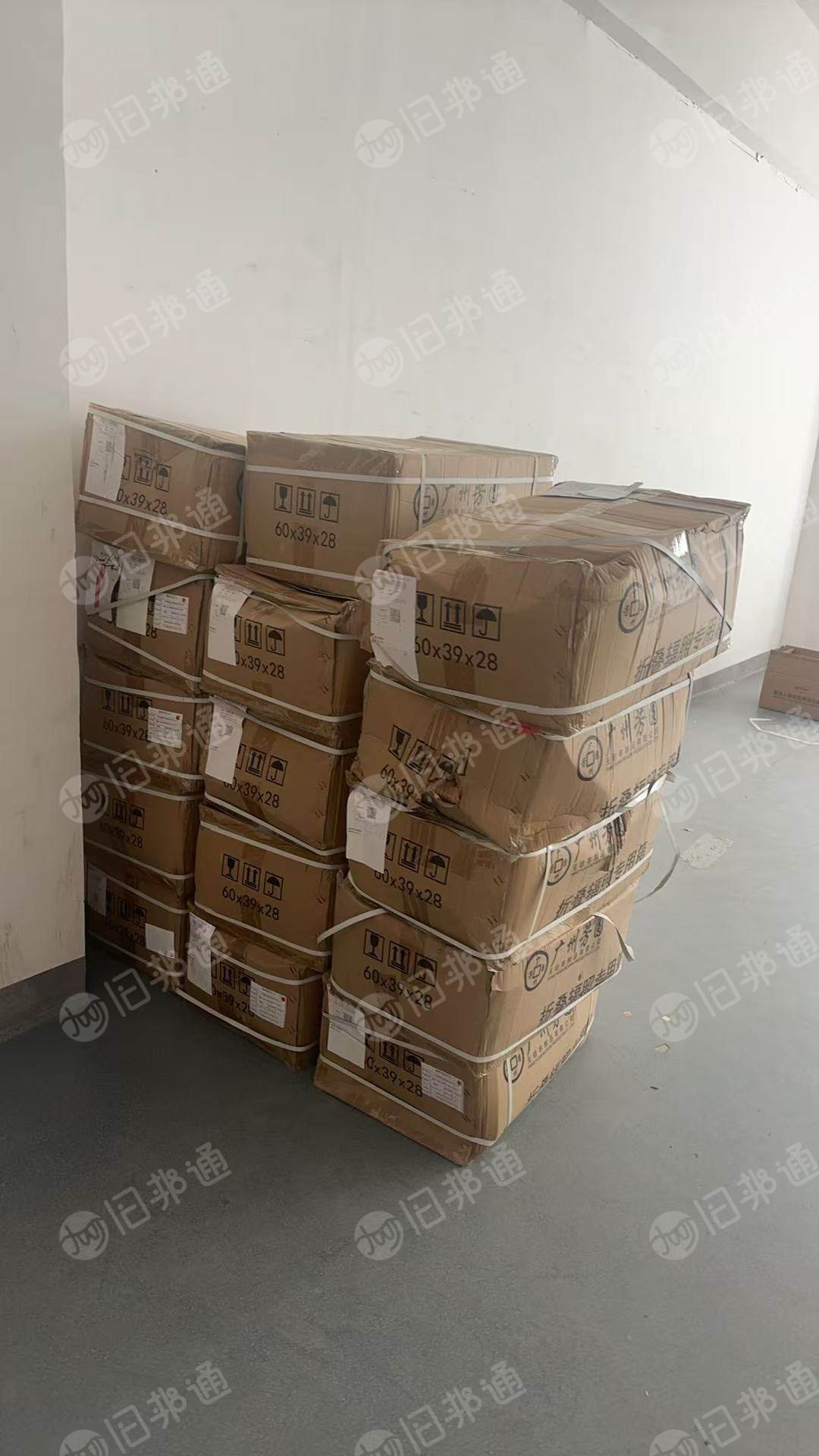出售面膜库存货   无纺布加铝壳