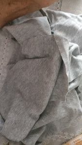 出售纯棉针织废布,白色,浅色,黑色都有分拣,月供百来吨