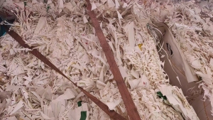 出售小花口杯纸边角料