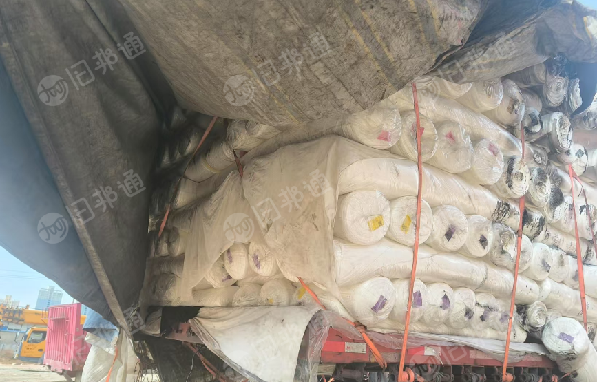 出售被火灾污染的涤纶针织布，120D的，涤纶布，现货33吨