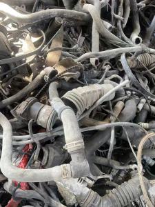 长期出售汽车发动机上拆下来的橡胶管废料