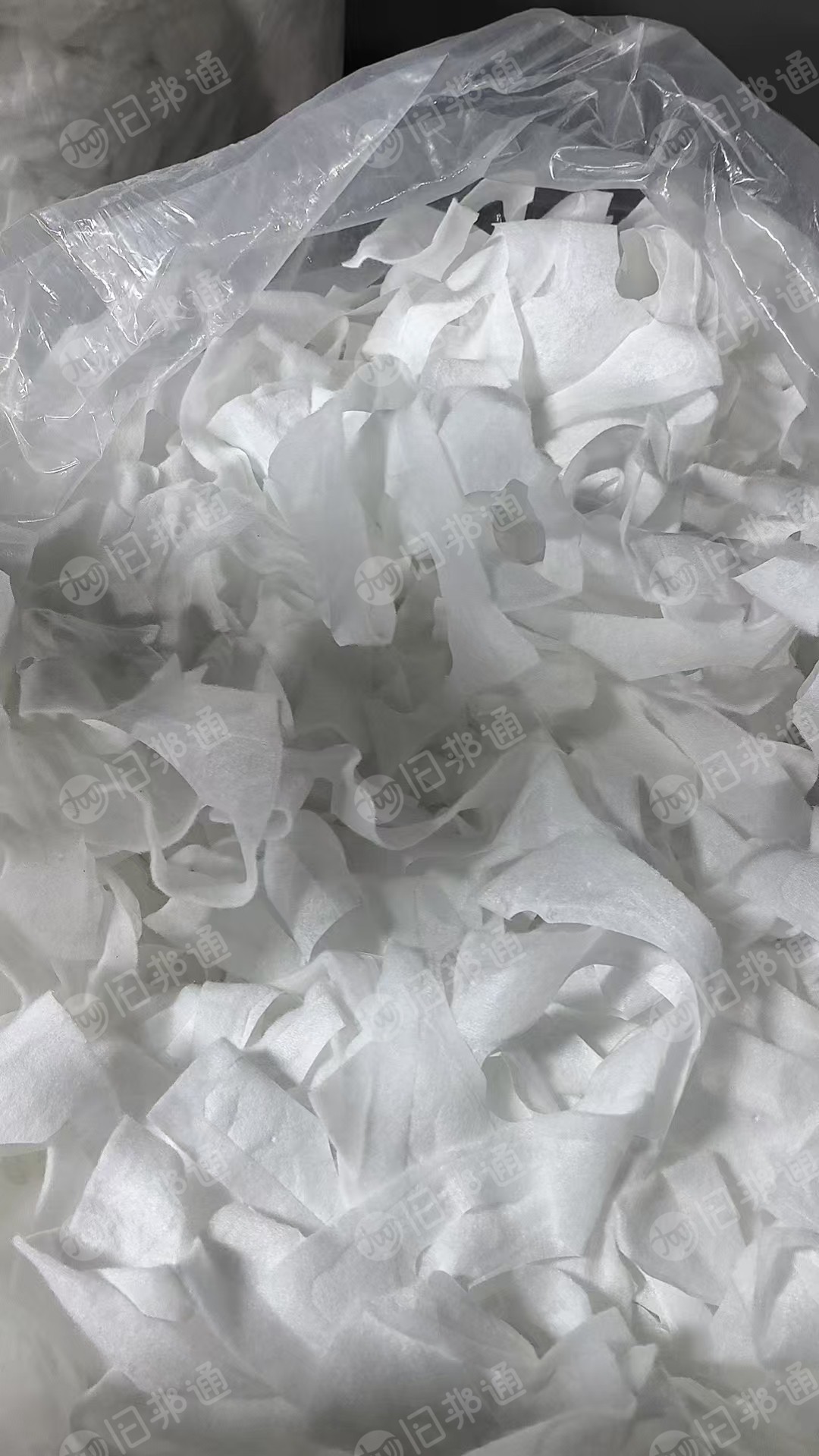 长期出售口罩下脚料，PET材质， 月供20吨，可造利用，厂在浙江金华