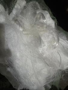 长期出售锦纶单6 开刀丝。每个月10多吨,厂在福建泉州