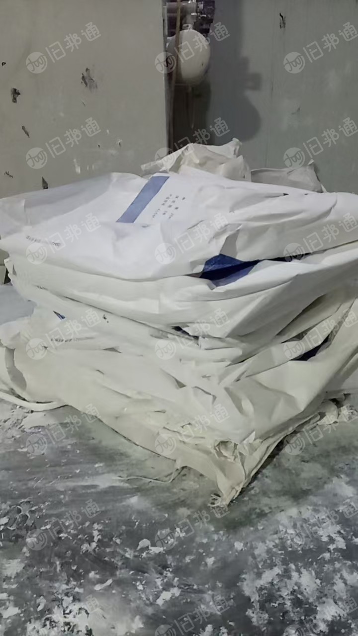 出售装石粉下来的，编织袋、纸塑袋，月供10吨左右