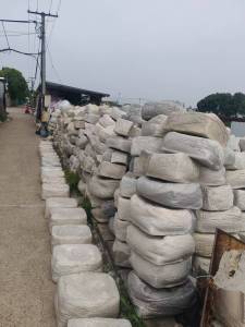 出售eps热熔块，月供1吨左右