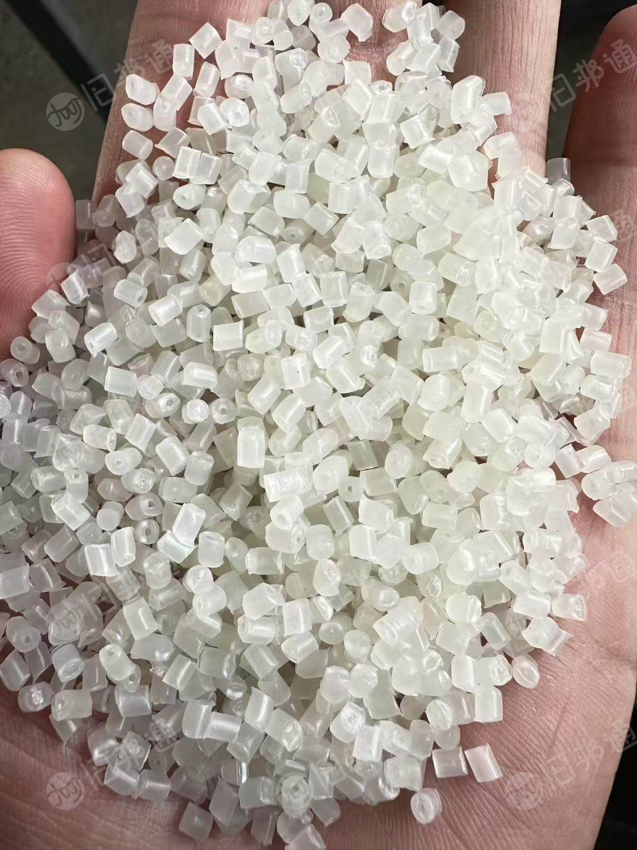 出售热洗餐盒颗粒，过120目，现货两挂
