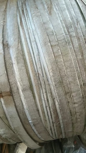 出售玻璃纤维覆铝膜，含量30%以上