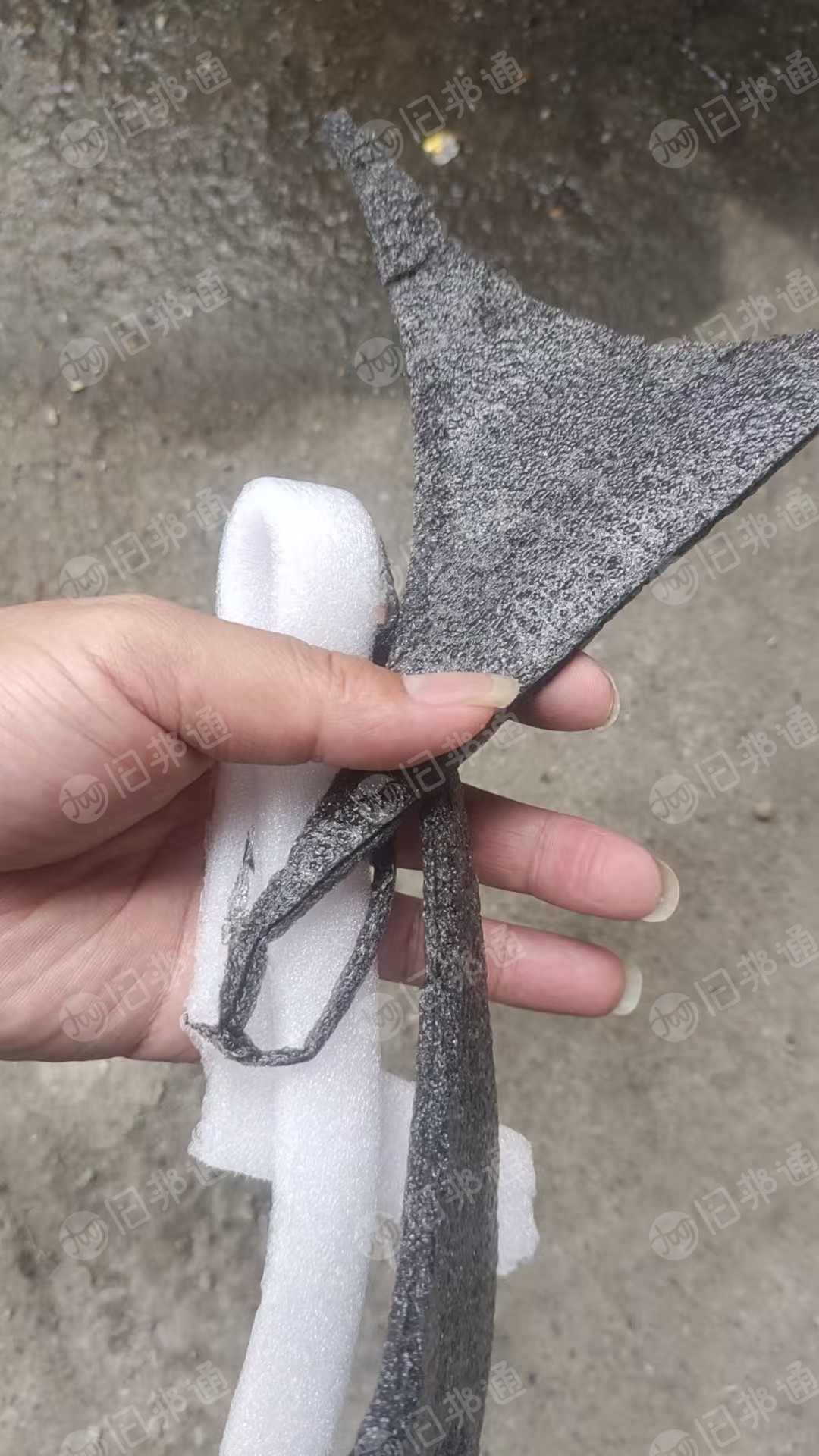 长期出售服装厂下脚，丝绵，珍珠棉，纯棉，涤纶，氨纶 ，锦纶，PVC皮革也有，分拣开了