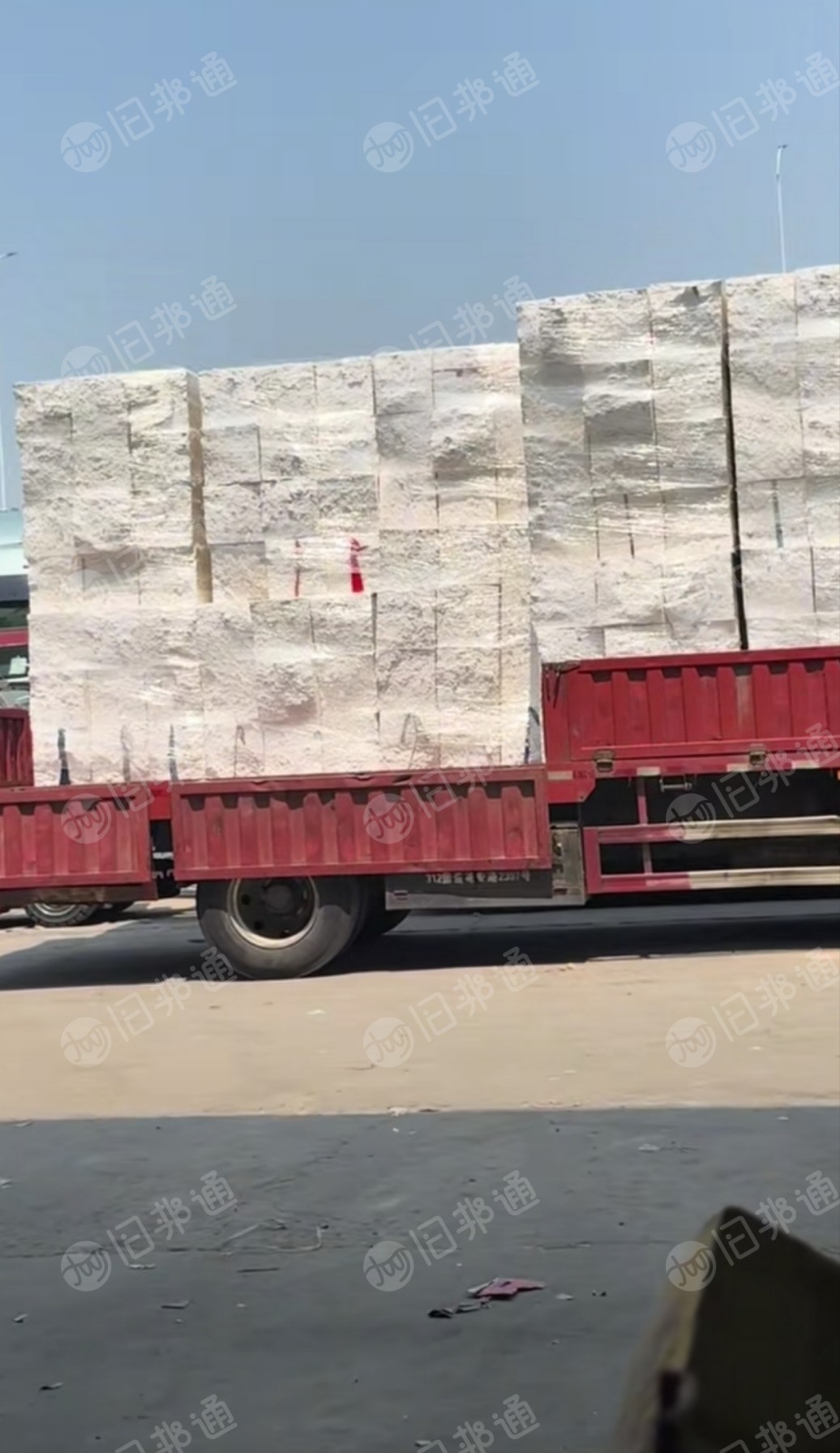 长期出售冷压块，社会料厂货混打的，每周一挂车