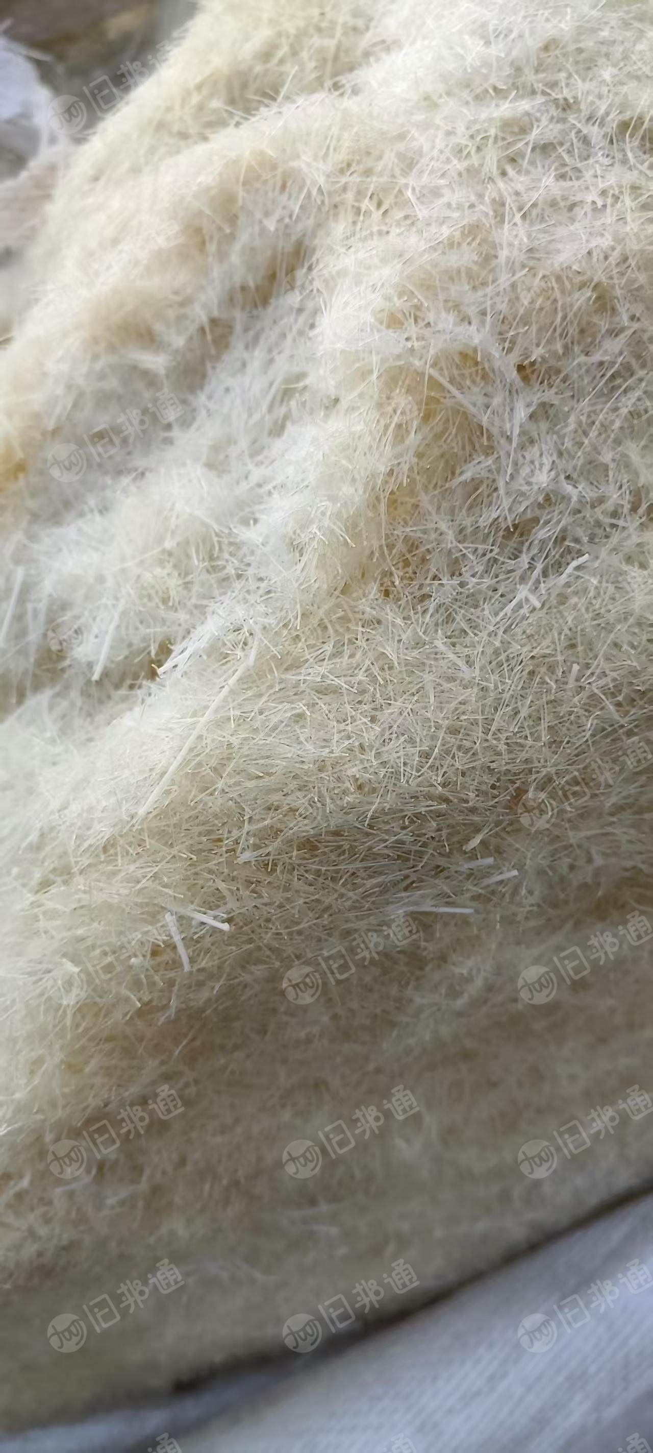 长期出售涤纶扫把丝，涤纶丝，涤纶废丝，现货十吨左右