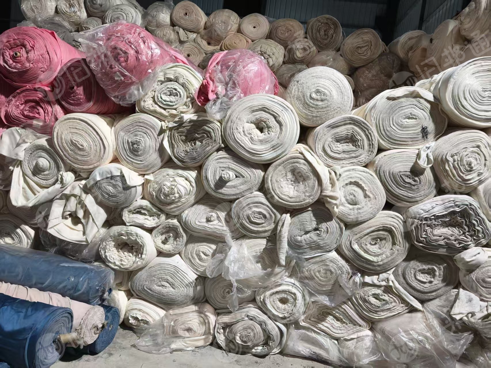 出售单面双面法兰绒，现货30吨  幅宽2.02，克重140，厂在广东揭阳