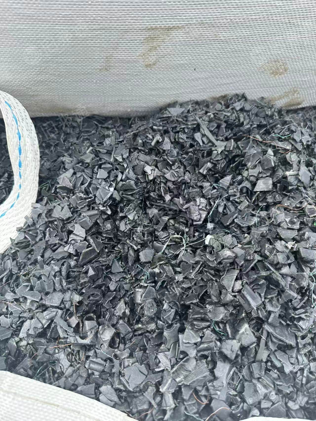 出售海参筐破碎料，冲击14左右，月供200吨