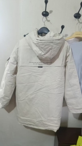 出售库存羽绒派克服,羽绒服,现货有3000件
