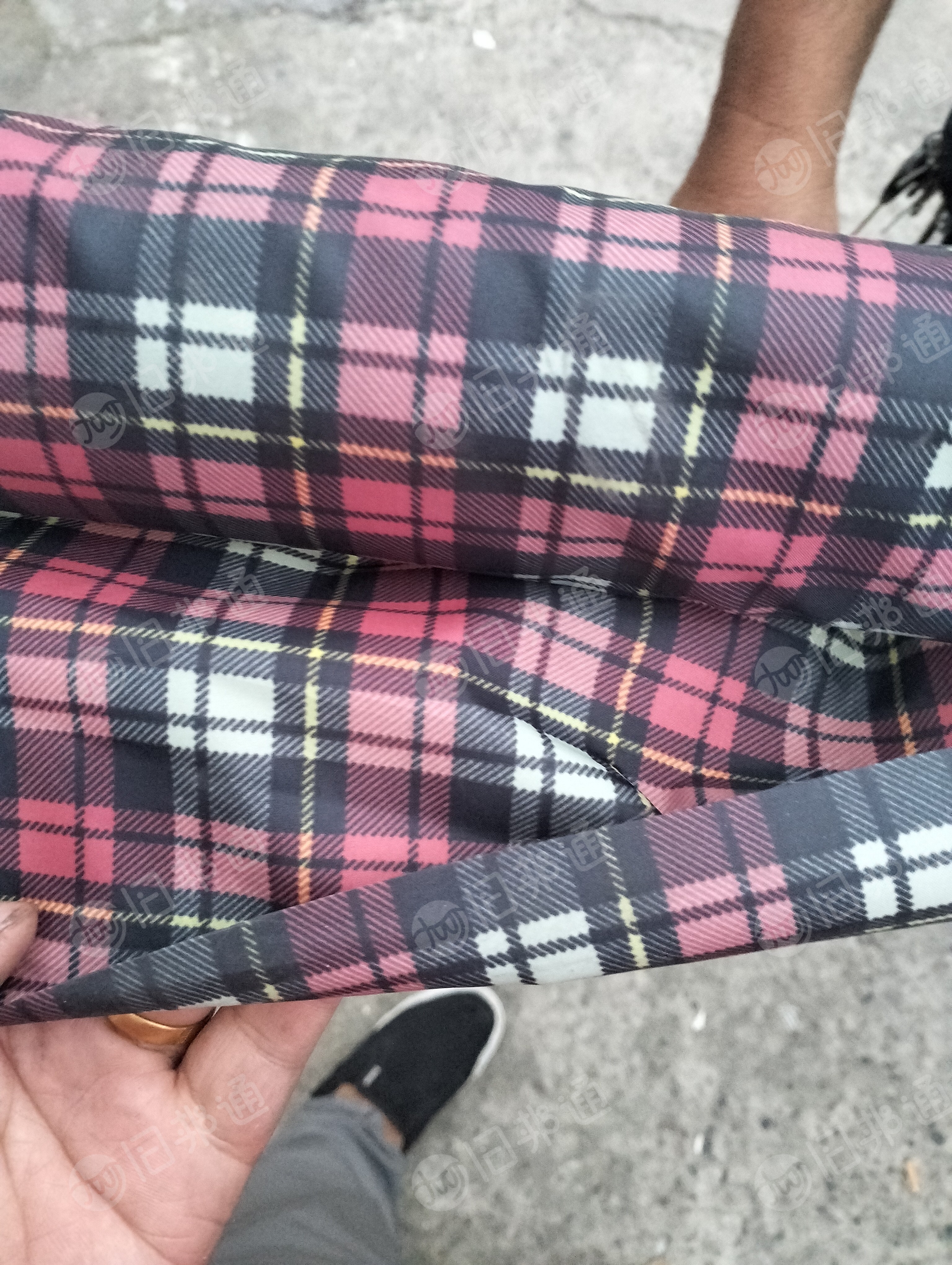 出售库存布,印花布,春亚纺布料,幅宽1米7,平方克90,现货1万5千米