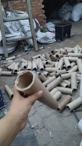 出售废纸管散货