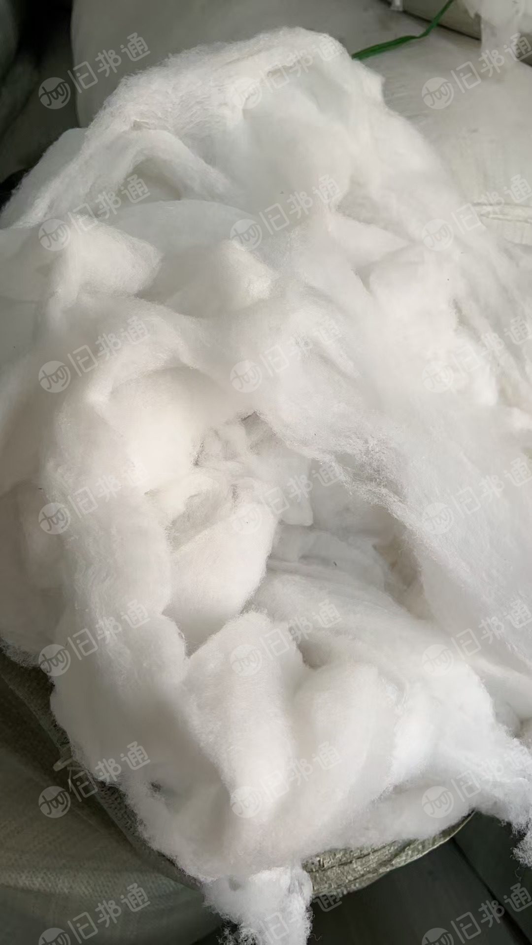 长期回收丝绵下脚料，床垫边角料，做填充物用，厂在广东汕头