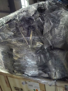 出售铝塑膜，含铝50%，现货几十吨