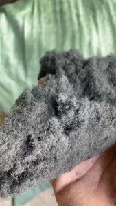 长期大量收购针刺无纺布厂下来的涤纶毛毛料,售杂色,每个月500吨左右,厂在河北唐山