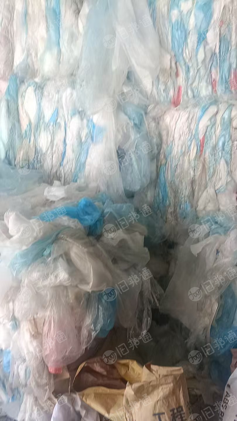 出售干造高低压混合膜废料，现货半挂，月供100吨左右