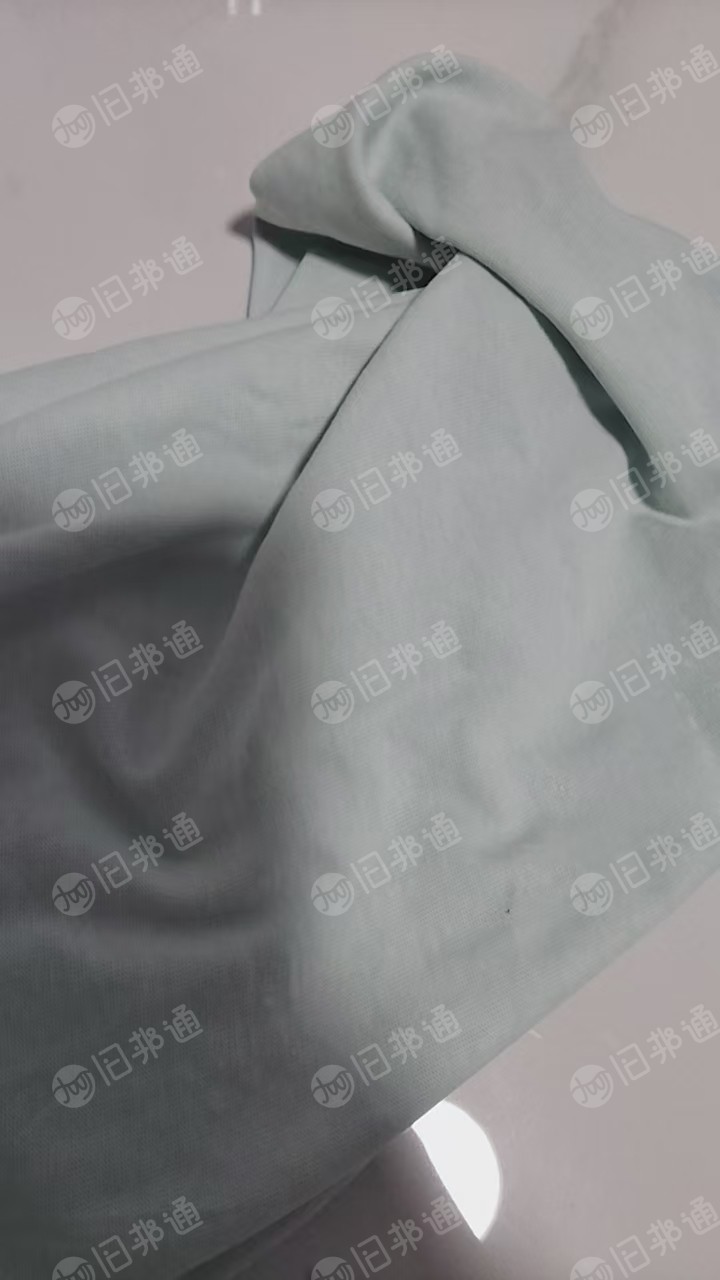 长期出售牛仔废布，纯棉牛仔废布，涤棉牛仔废布，50棉，90棉，80棉都有分拣好