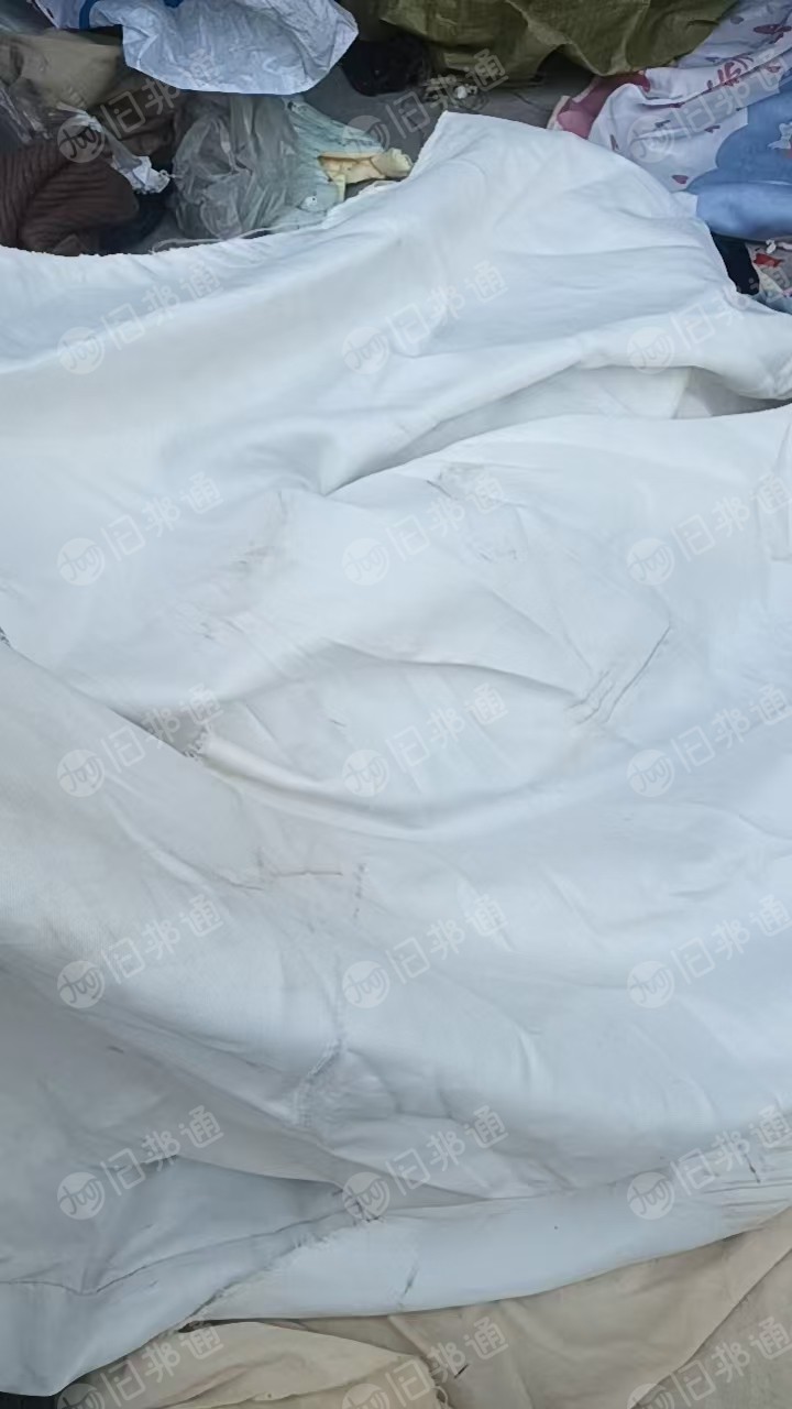 出售白色的拉丝废布，拉丝边角料