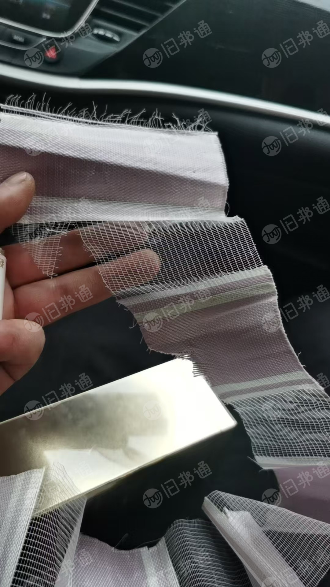 出售一批卷帘布,现货10吨,涤纶材质,厂在安徽合肥