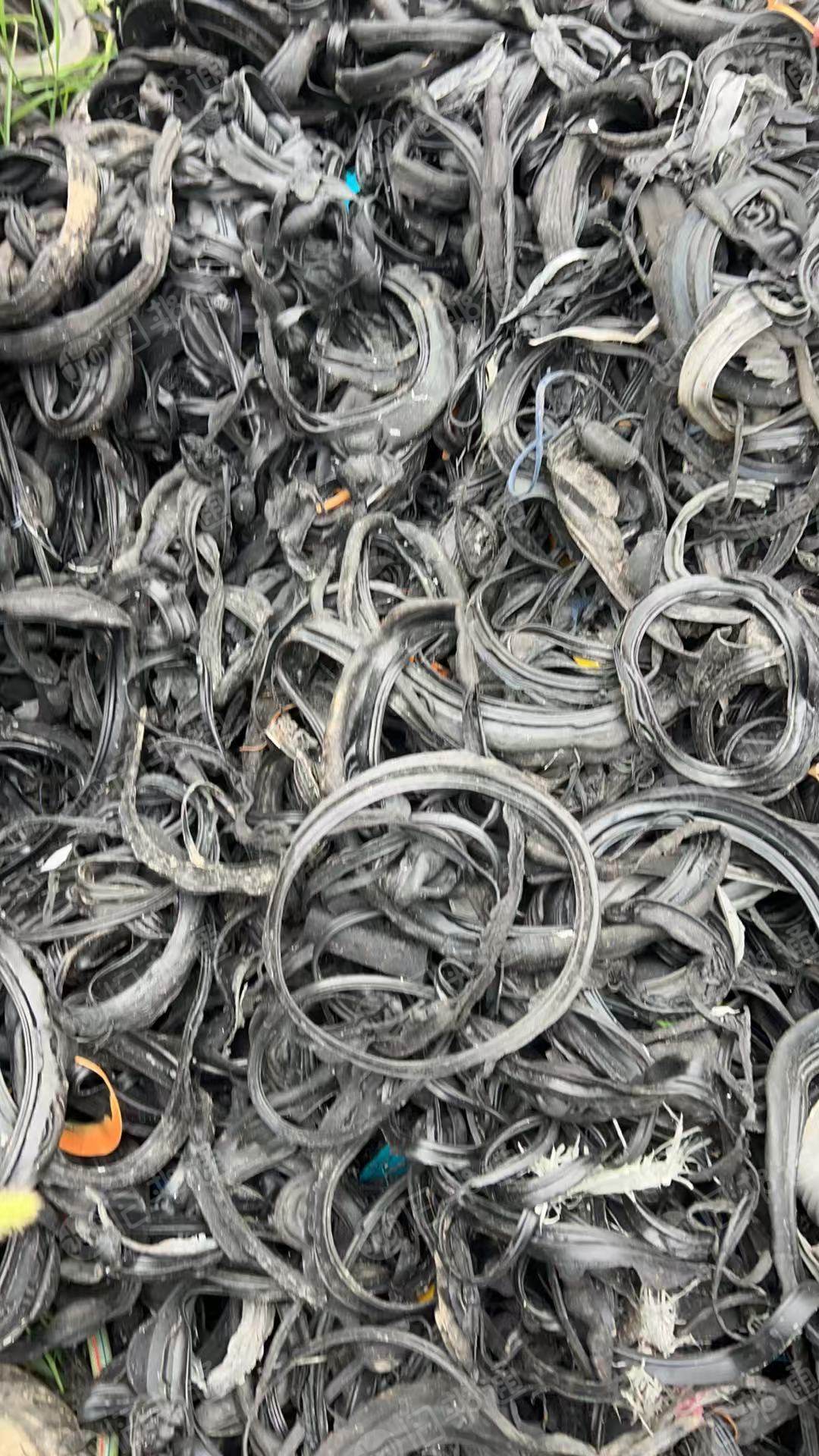 长期大量出售废橡胶磨粉料，货在浙江金华