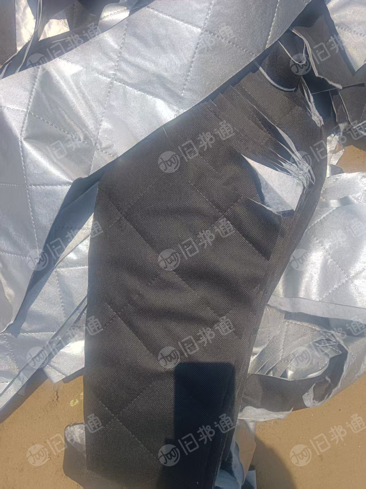 长期出售涤纶和丙纶复合的汽车坐垫料，现货40吨，厂在河南新乡