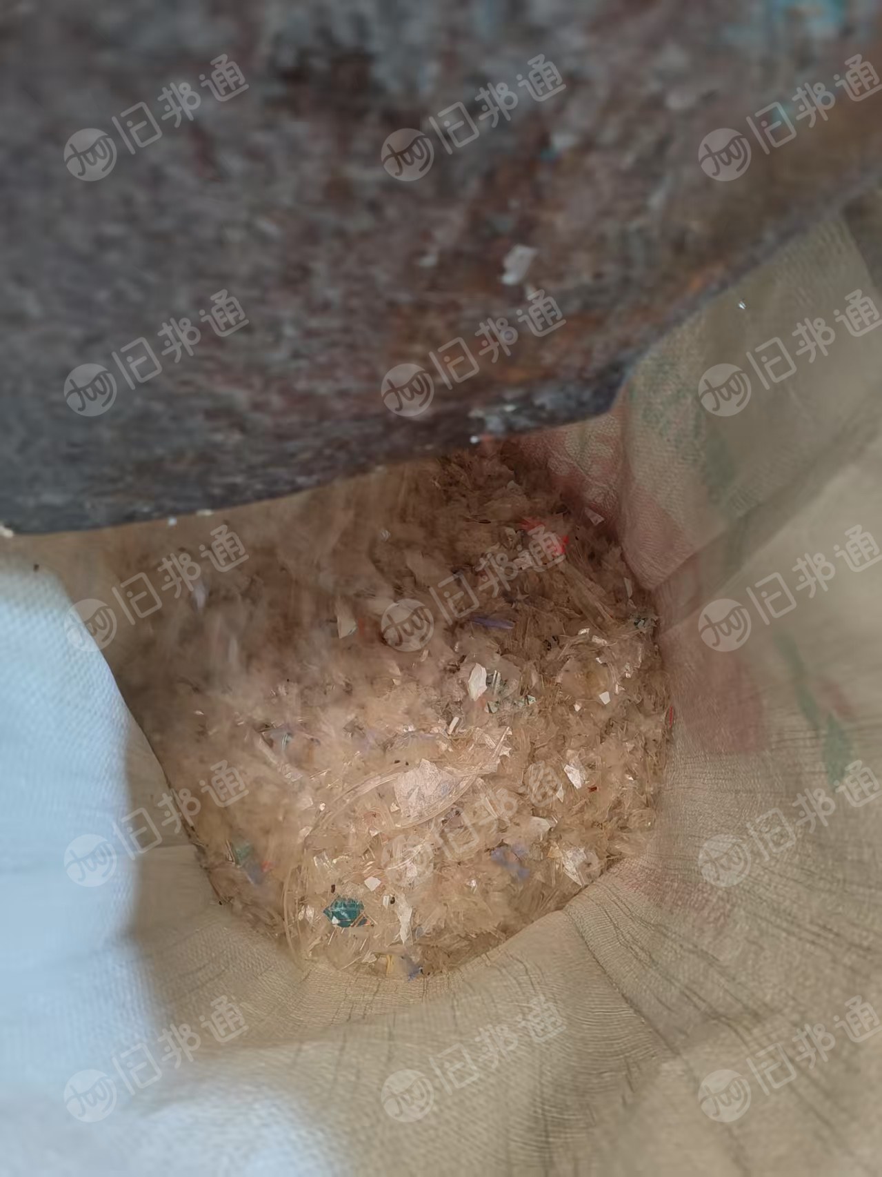 出售PP干粉饭盒破碎料