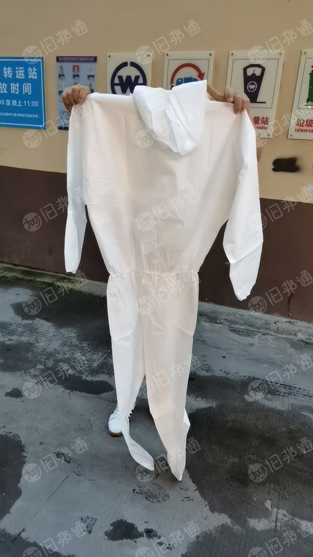 出售无纺布医护服,防疫物资,防护服,现货一万多件
