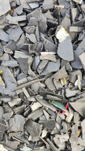 大量出售黑丙毛料，电动车配件