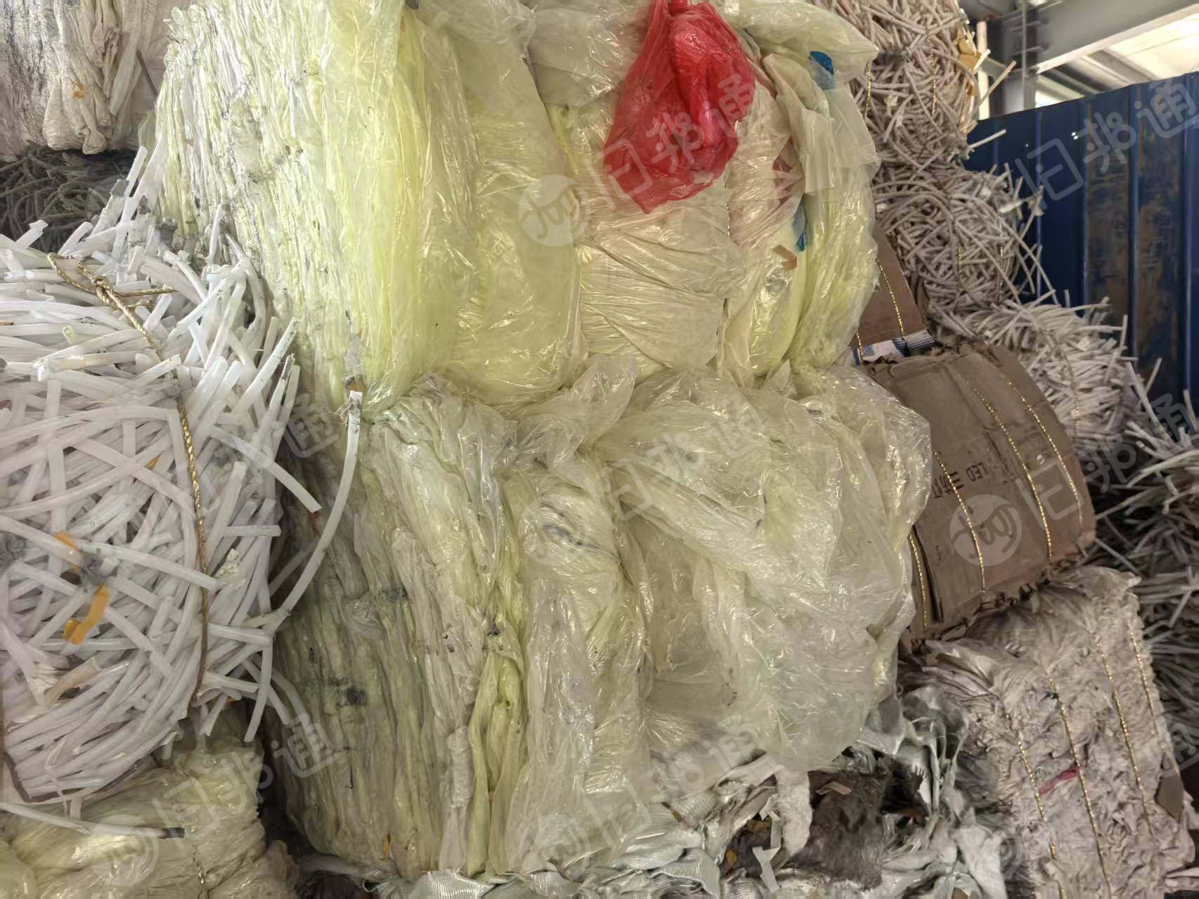 大量出售风电黄膜废料