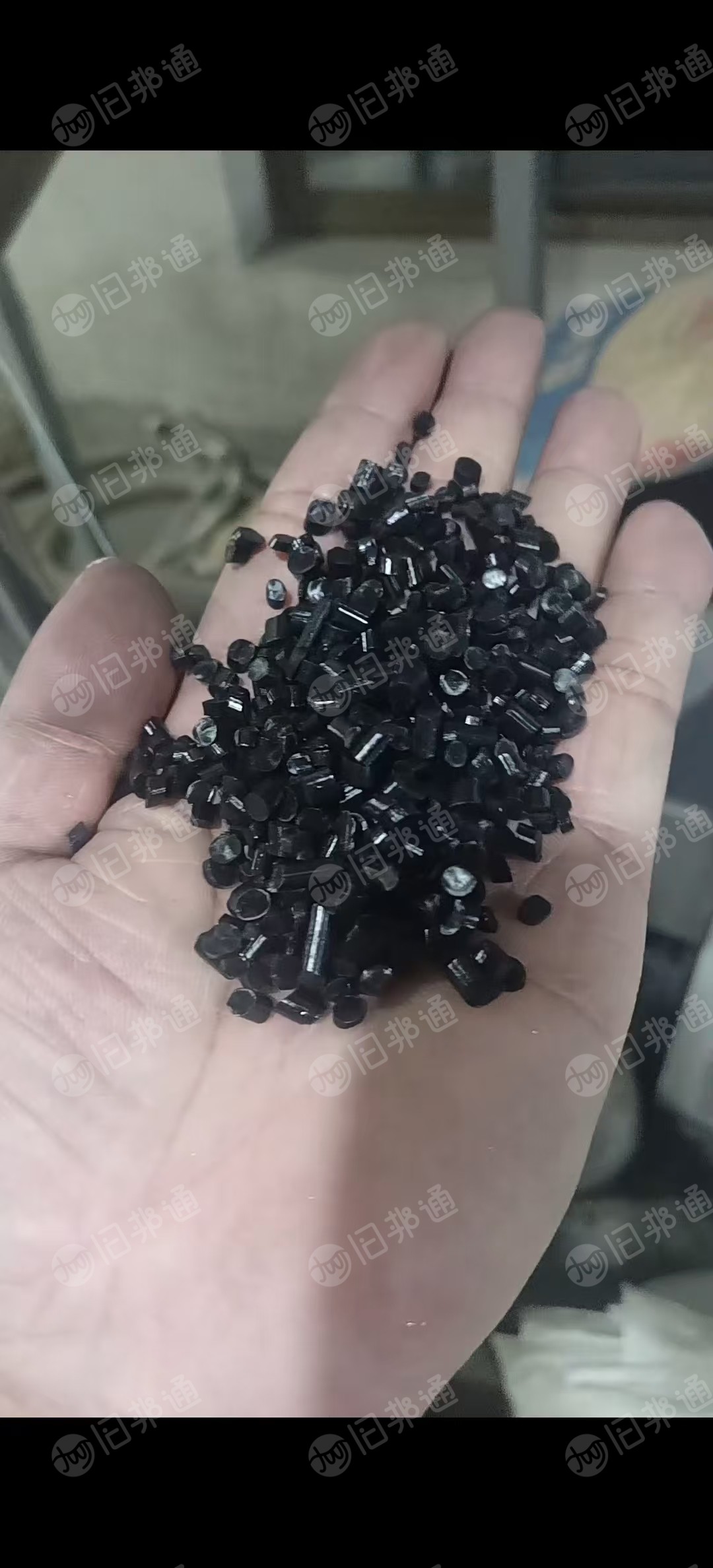 出售软质PVC颗粒,60度,月供300吨