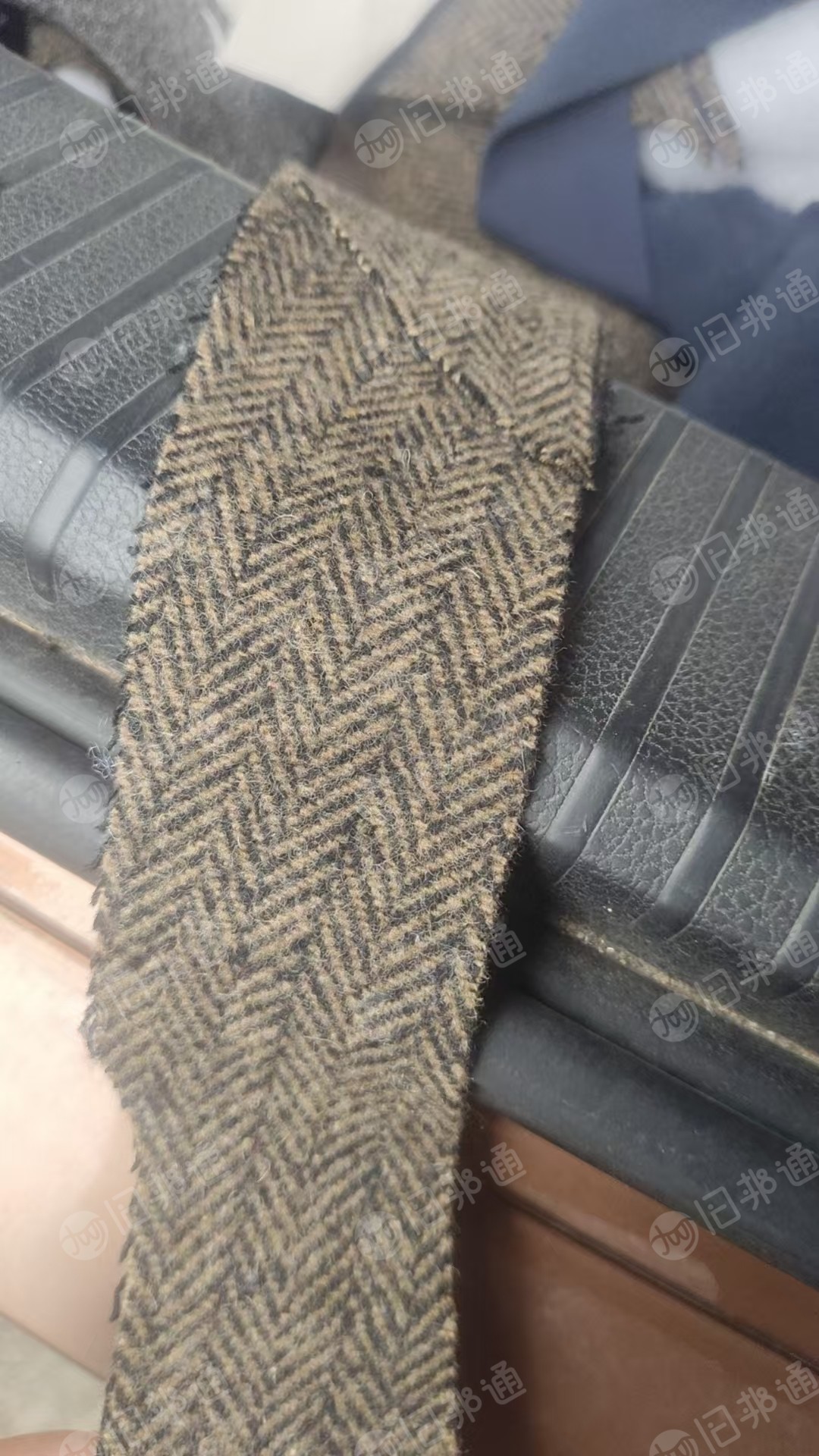 长期出售各种废布，服装厂下来的，涤纶废布现货十几吨，货在湖南衡阳
