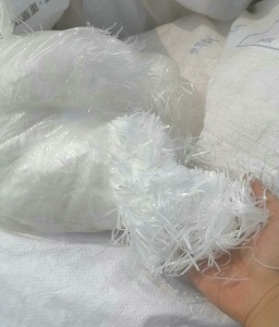 出售PP原料袋，割管丝，月供15吨