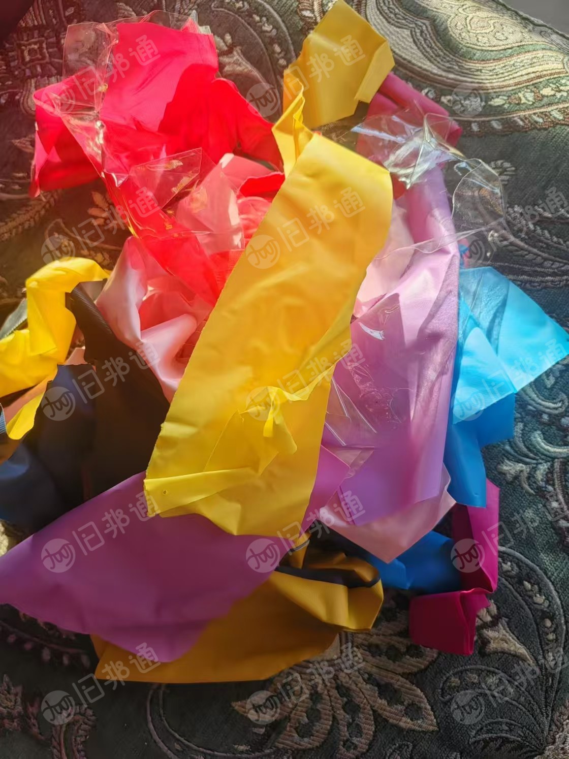长期出售各色软质PVC边料