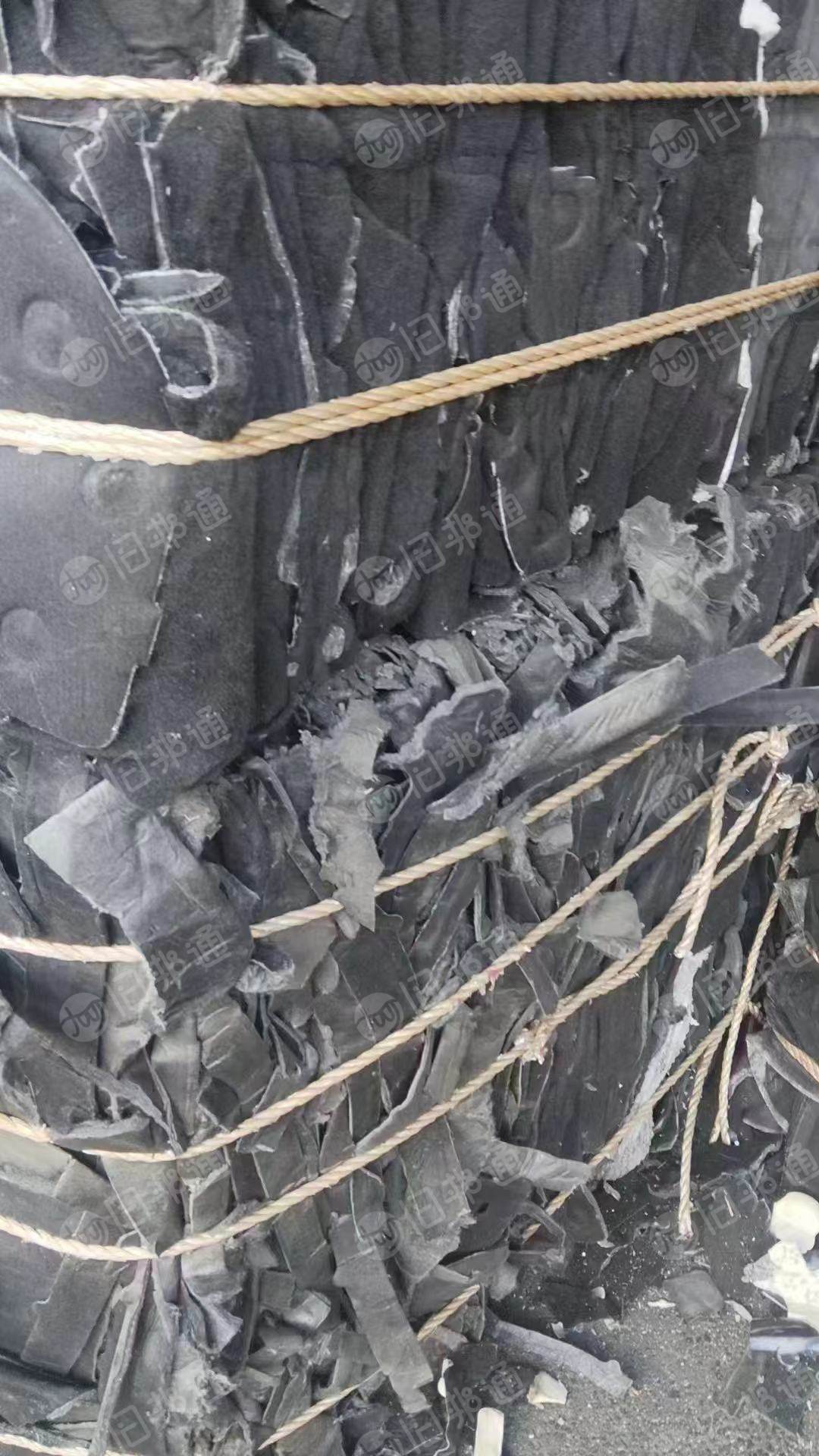 求购汽车内饰毛料，这种两边无纺布，中间玻纤的，月需300吨