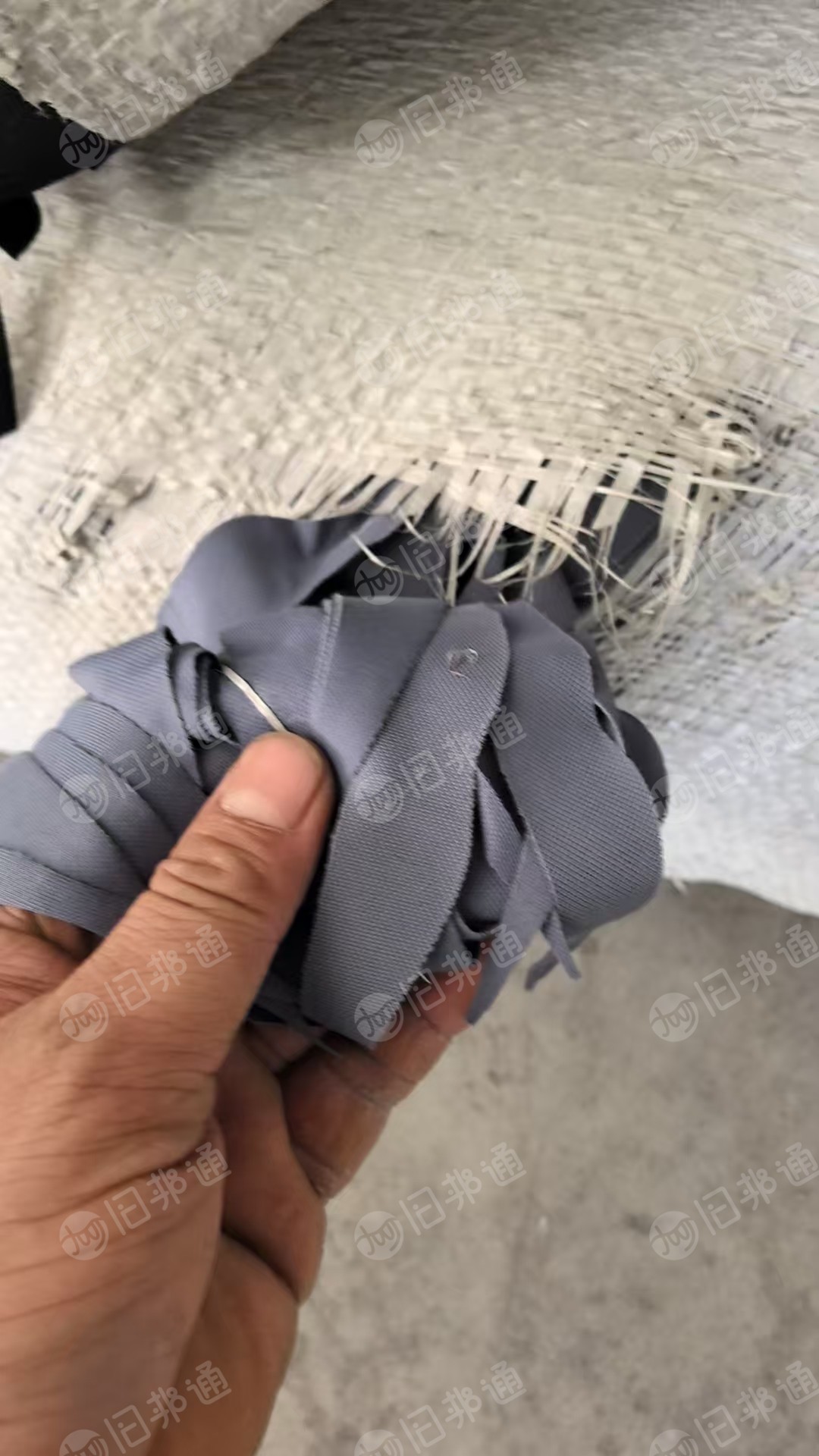 长期出售尼龙泳装布，泳装边角料，锦氨废布，氨纶含量18-20，现货20吨