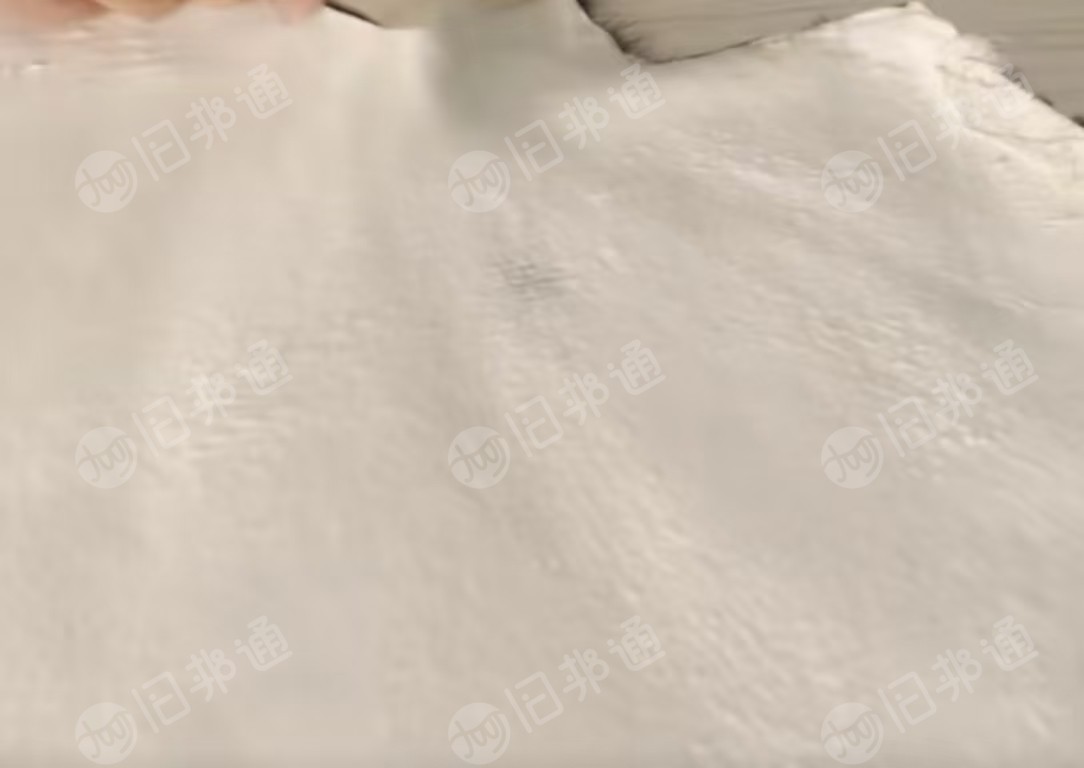 长期出售羊毛下脚料，做棉鞋里布羊毛料，全毛，现货有十几吨，货在河南焦作和浙江温州