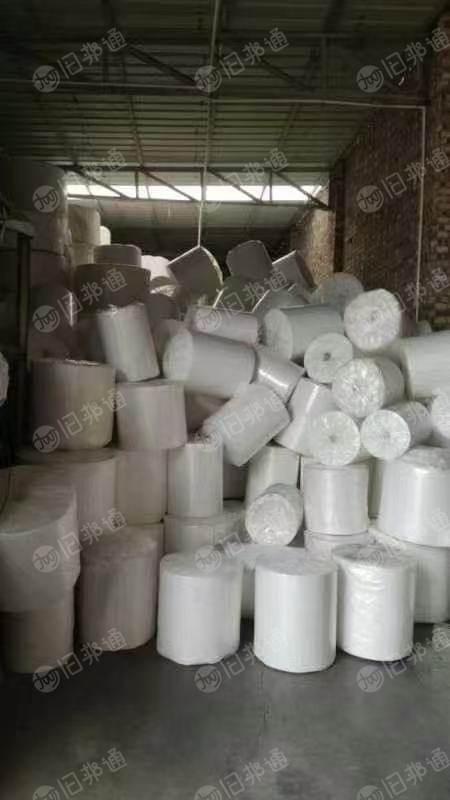 出售无纺布卷材，水刺无纺布，涤粘无纺布，现货有20吨，货在河北石家庄