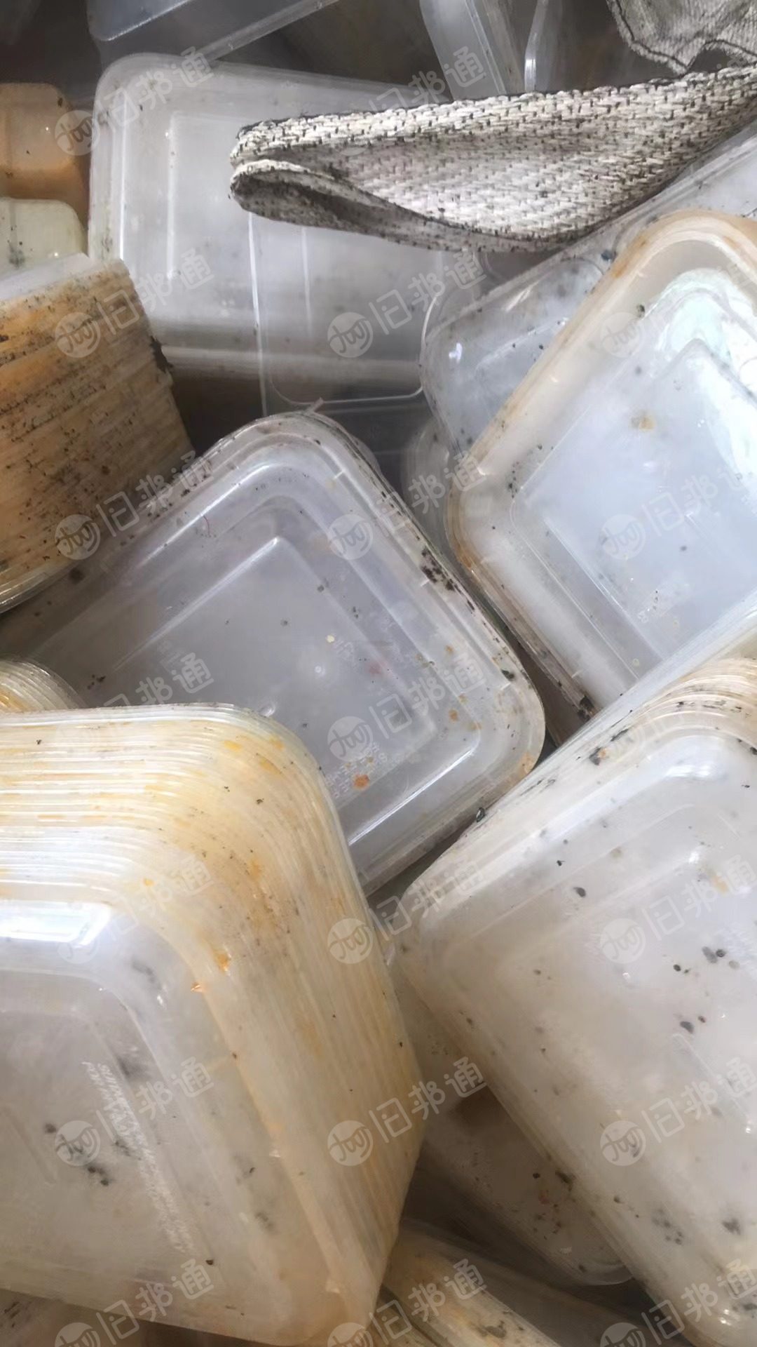 长期出售饭盒破碎料，透明餐盒破碎料