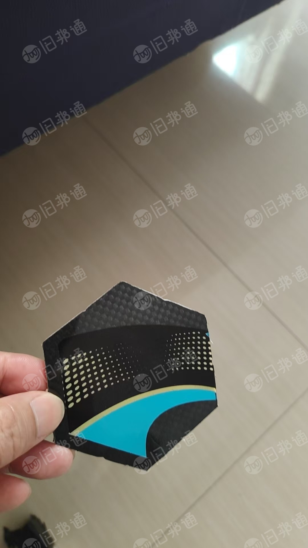 长期出售PVC足球革边料