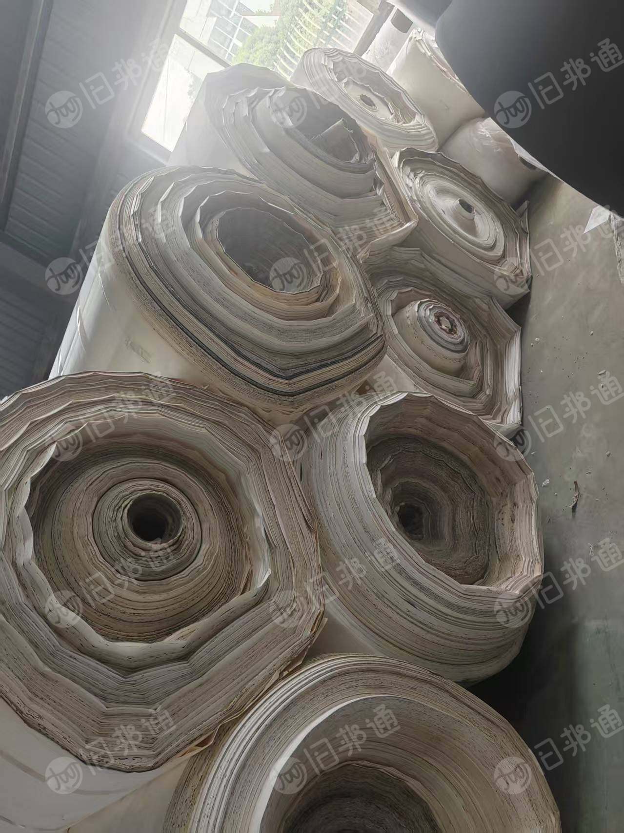 长期出售带膜卷筒皮革纸