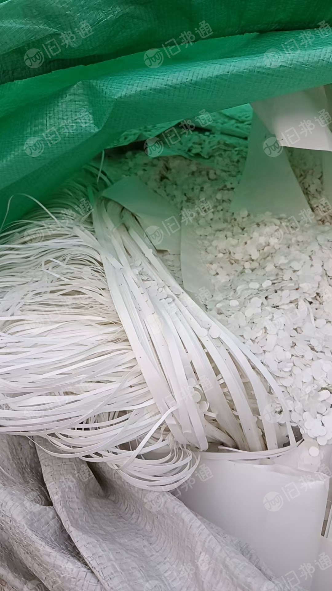 长期出售淋膜纸边角料，白色和米色