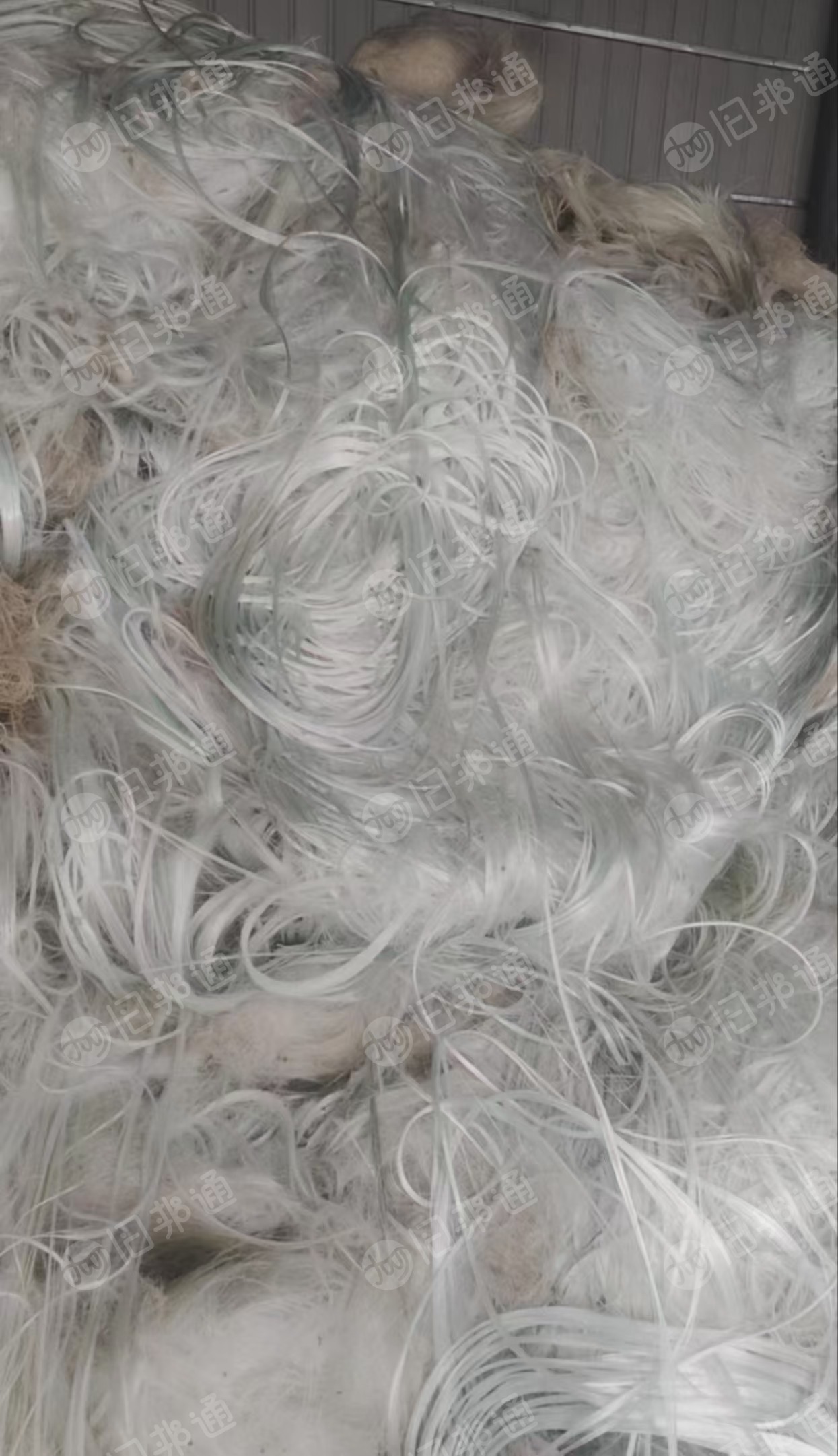 长期出售玻纤，有长丝，也有短切，集团工厂下来的，货在山东临沂