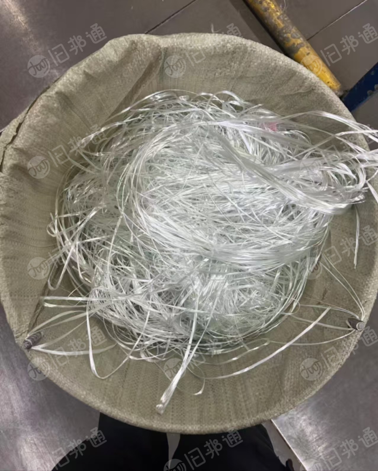 长期出售玻纤,有长丝,也有短切,集团工厂下来的,货在山东临沂