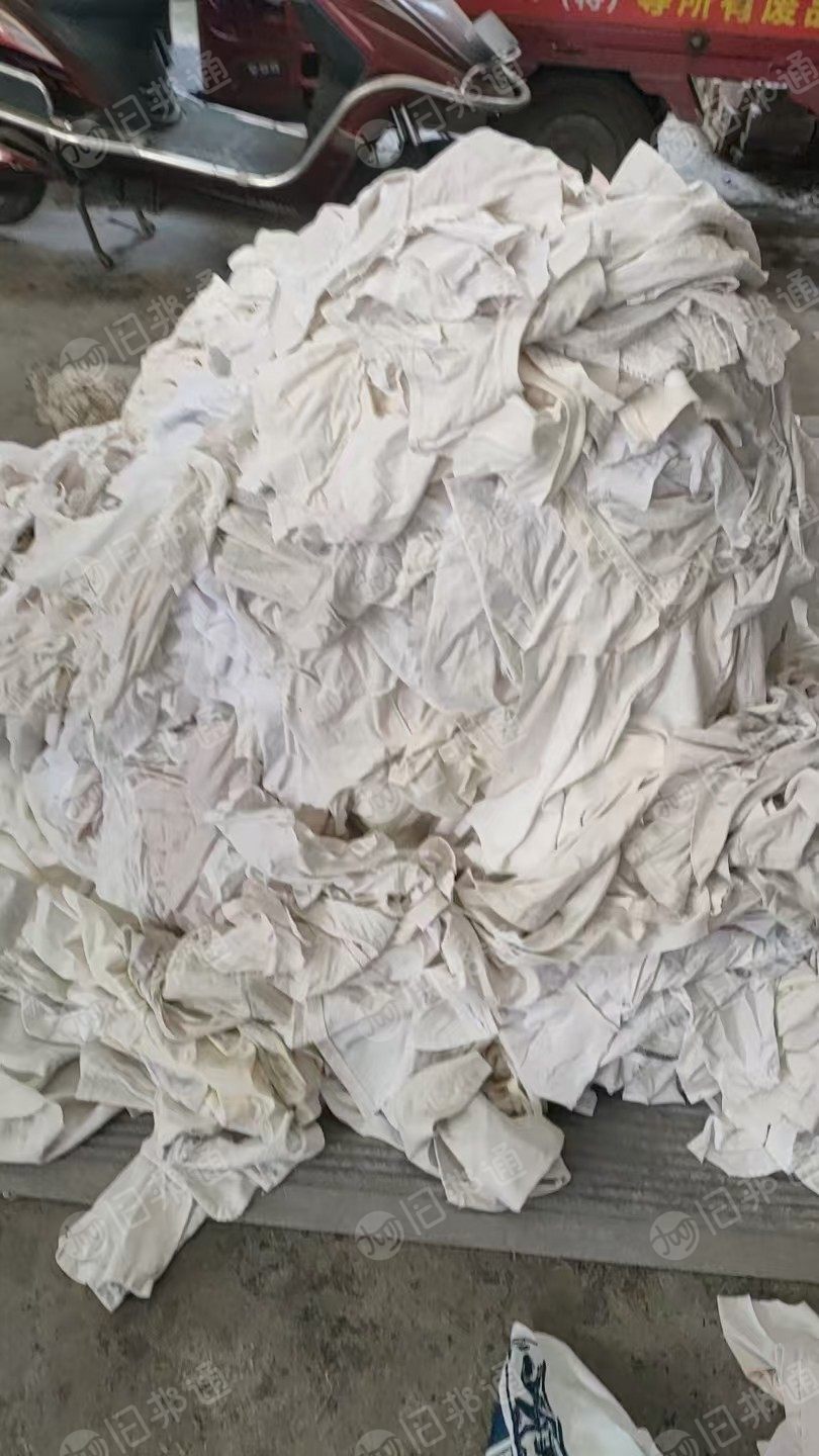 出售擦机布，化纤旧衣服，纯棉的秋衣秋裤T恤衫，长期有货，四川成都龙桥