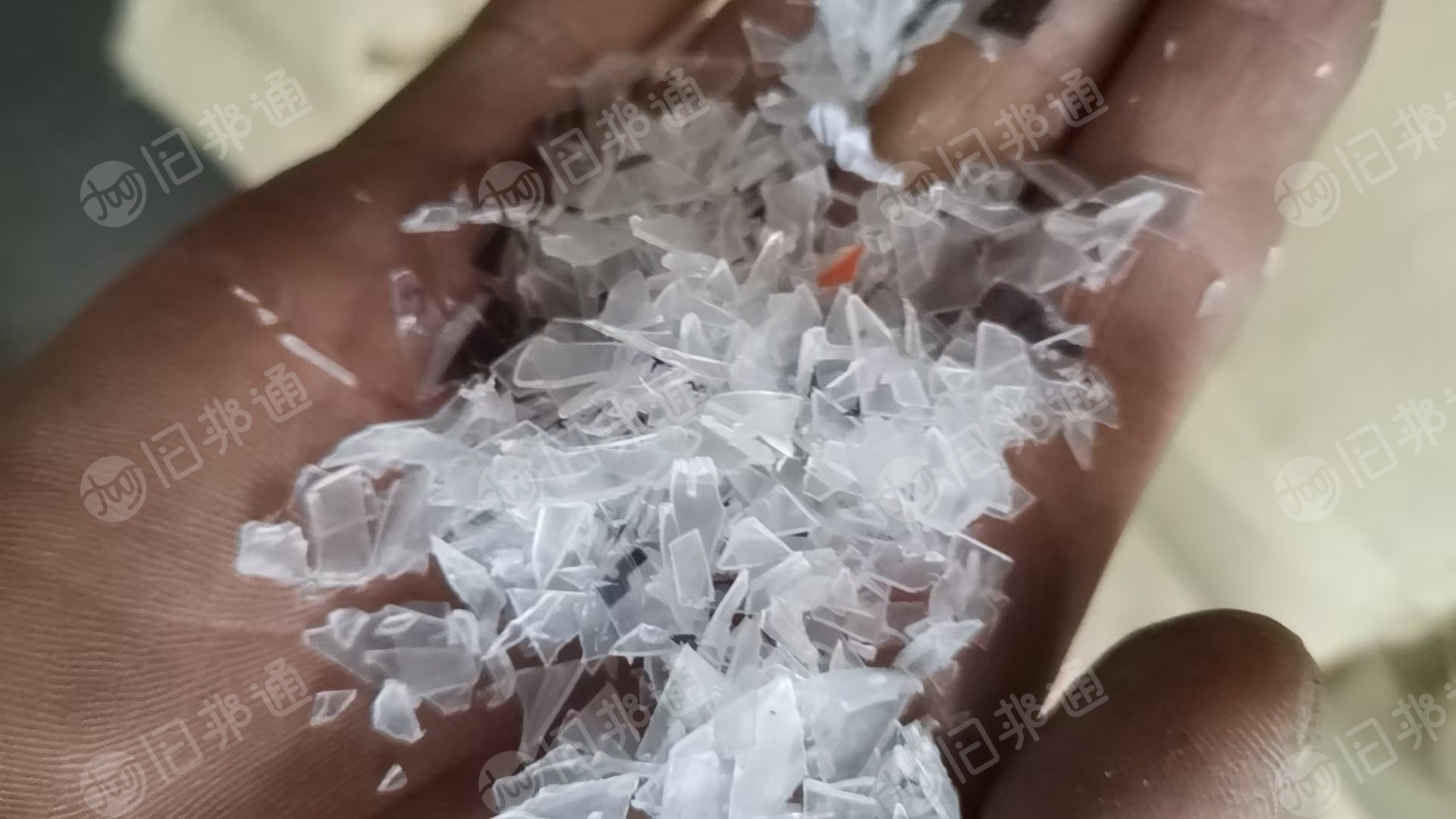 长期出售PP膜破碎料